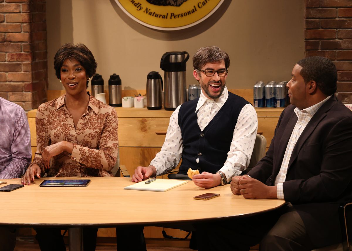 SATURDAY NIGHT LIVE -- "Bad Bunny" Episode 1846 -- Pictured: (l-r) Ego Nwodim, host Bad Bunny, and Kenan Thompson during the "Enrique's Daughter" sketch on Saturday, October 21, 2023 -- (Photo by: Will Heath/NBC via Getty Images)