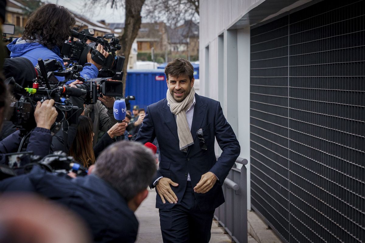 
Former FC Barcelona footballer and businessman Gerard Piqué appears before Court of First Instance and Investigation No. 4 of Majadahonda. The judge is investigating him for alleged irregularities in the transfer of the Spanish Super Cup to Saudi Arabia. 