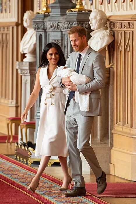 Meghan Markle and Prince Harry with baby Sussex