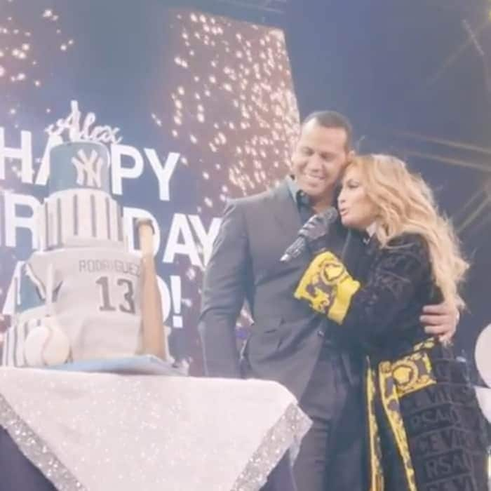 Jennifer Lopez pulls off epic birthday surprise for Alex Rodriguez with his daughters