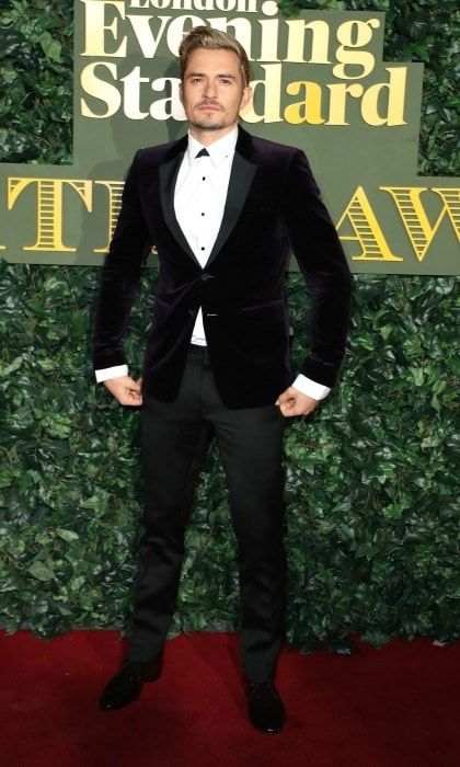 November 13: Orlando Bloom looked dashing in a velvet jacket during the 62nd London Evening Standard Theatre awards.
Photo: Mike Marsland/WireImage