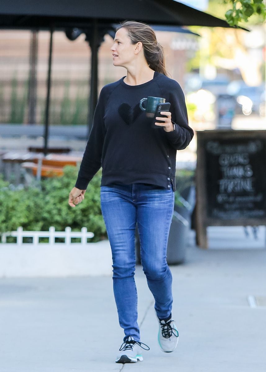 Jennifer Garner is seen on October 02, 2019 in Los Angeles, California.  (Photo by BG004/Bauer-Griffin/GC Images)