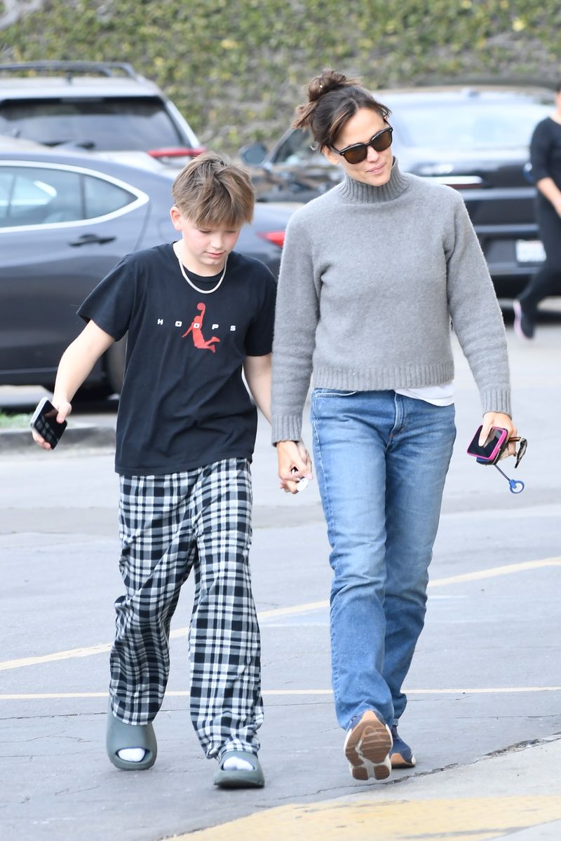 Jennifer Garner and her son Samuel