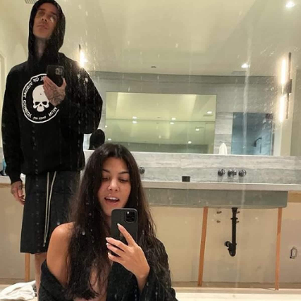 Kourtney Kardashian Travis Barker