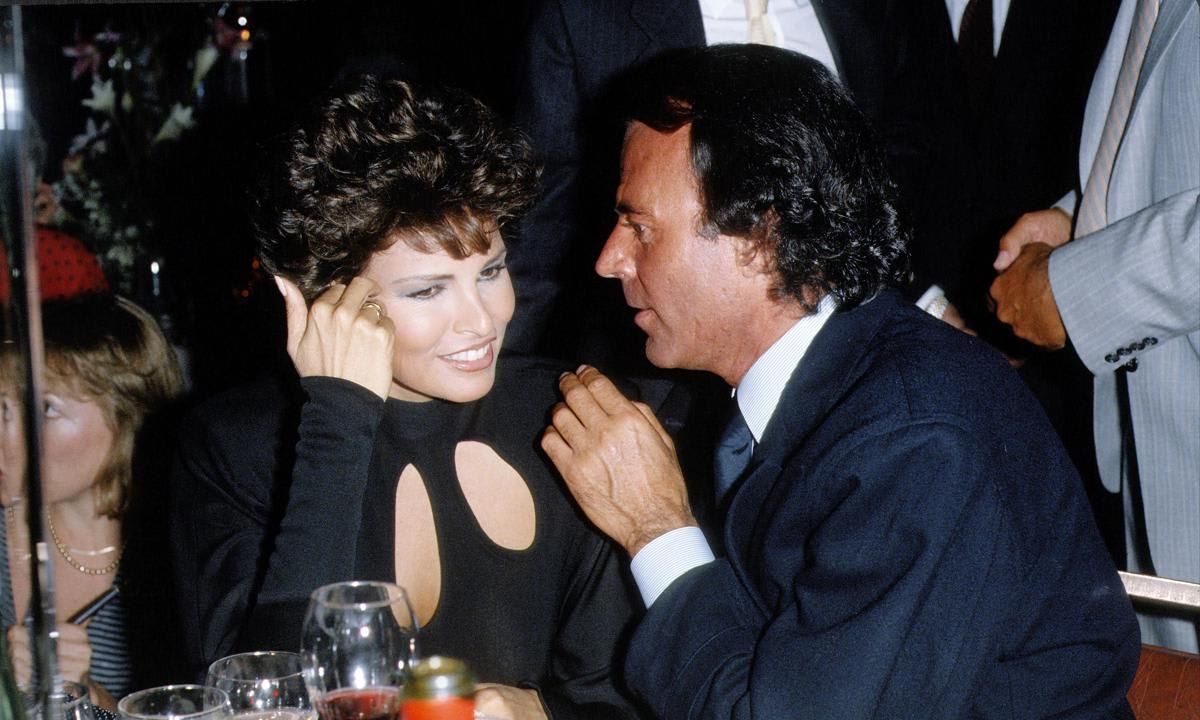 Raquel Welch and Julio Iglesias