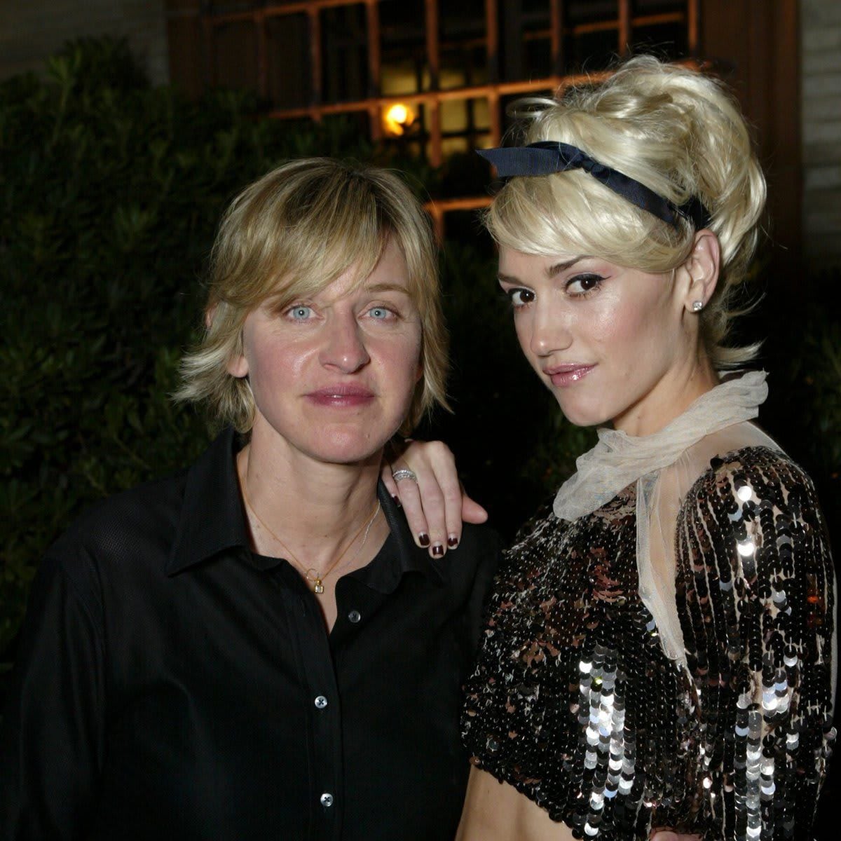 Gwen Stefani and Ellen Degeneres 2004