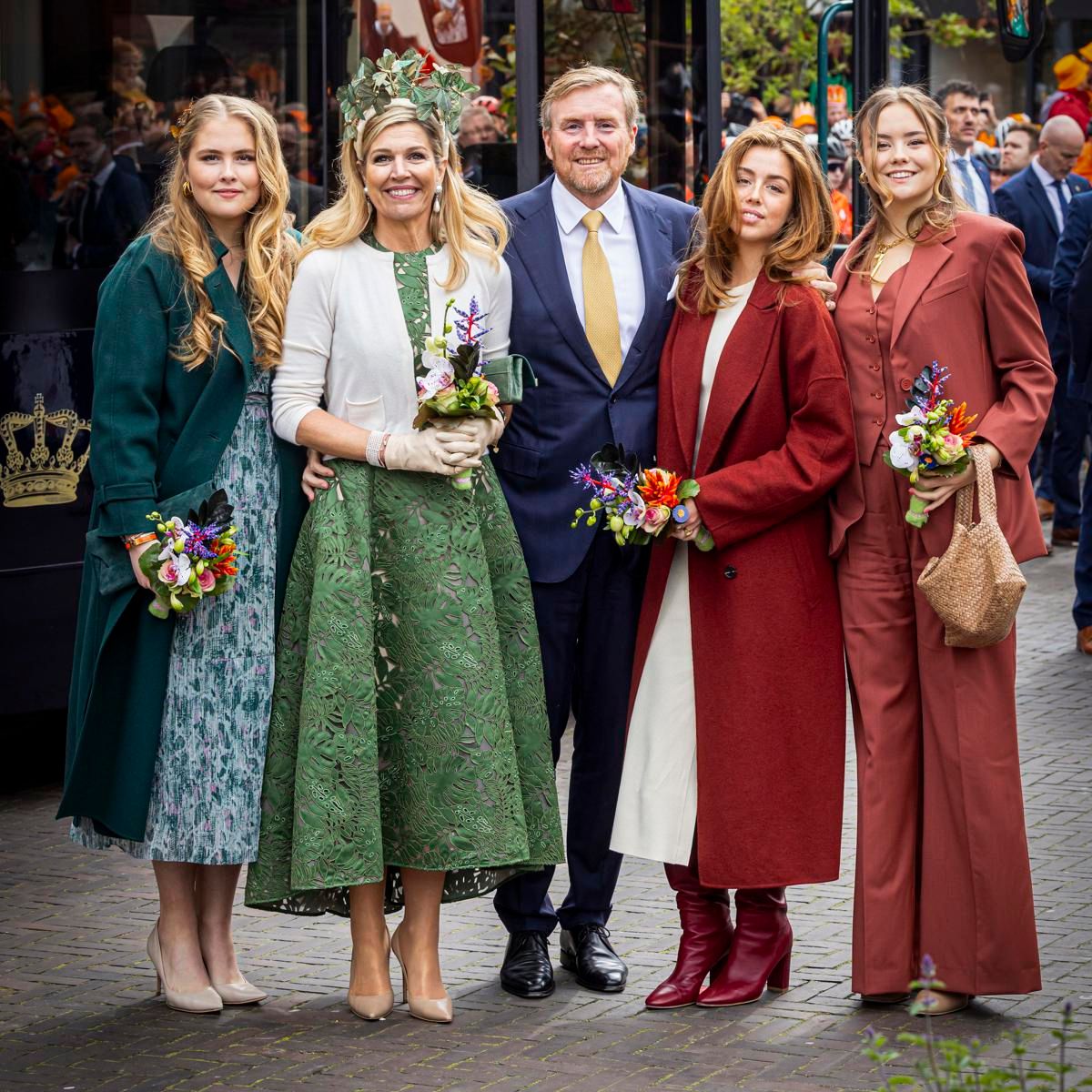 Amalia stepped out in Emmen with her family on King's Day