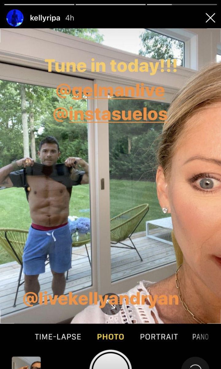 Mark Consuelos Flashes Kelly Ripa from their backyard