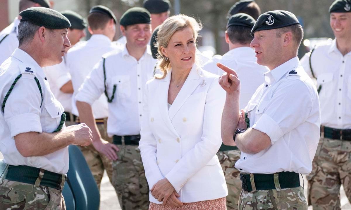 The Countess of Wessex Visits 5th Battalion The Rifles Headquarters