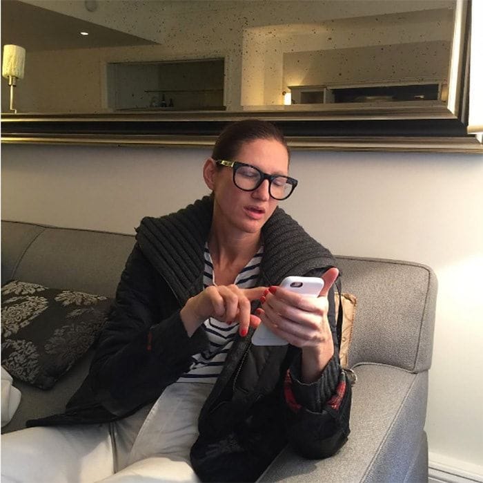 What better way to pre for the Met Gala than making sure everything is handled? Lena Duham snapped a picture of her date, Jenna Lyons taking care of some last minute business before getting ready.
<br>
Photo: Instagram/@lenadunham