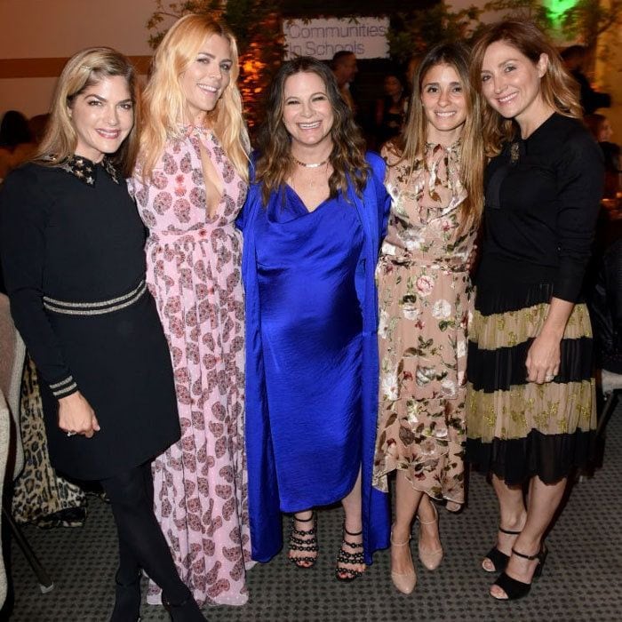 Selma Blair, Busy Philipps, Ashlee Margolis, Shiri Appleby and Sasha Alexander kicked off their week in style at the Communities in Schools annual celebration in L.A.
Photo: Getty Images