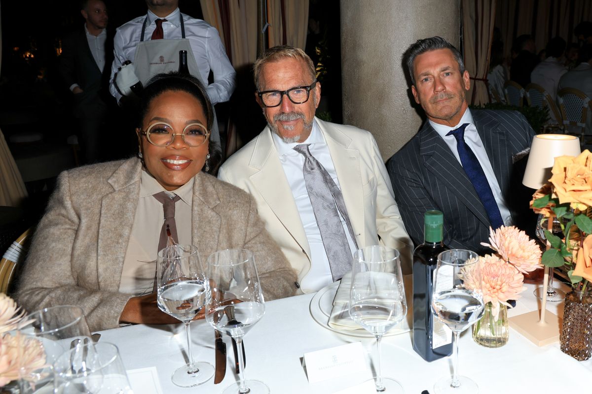 Oprah Winfrey, Kevin Costner, Jon Hamm at the Brunello Cucinelli Dinner at Chateau Marmont on December 5, 2024 in Los Angeles, California. (Photo by River Callaway/WWD via Getty Images)