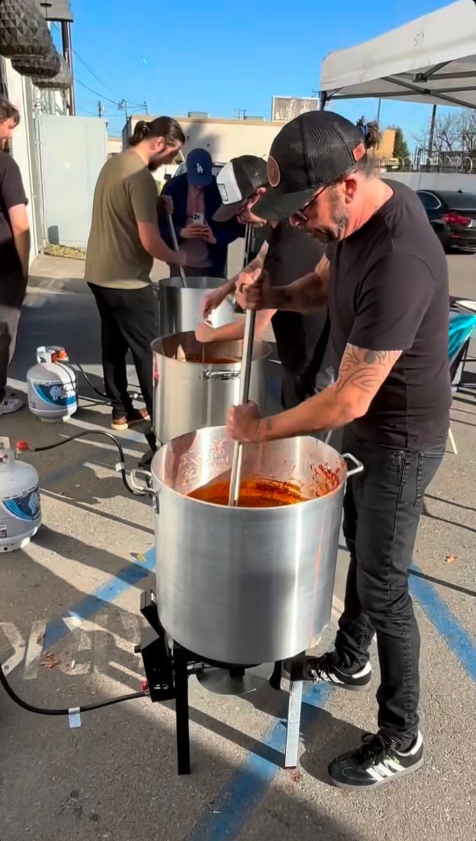 Dave Grohl was making some good ol fashioned chili