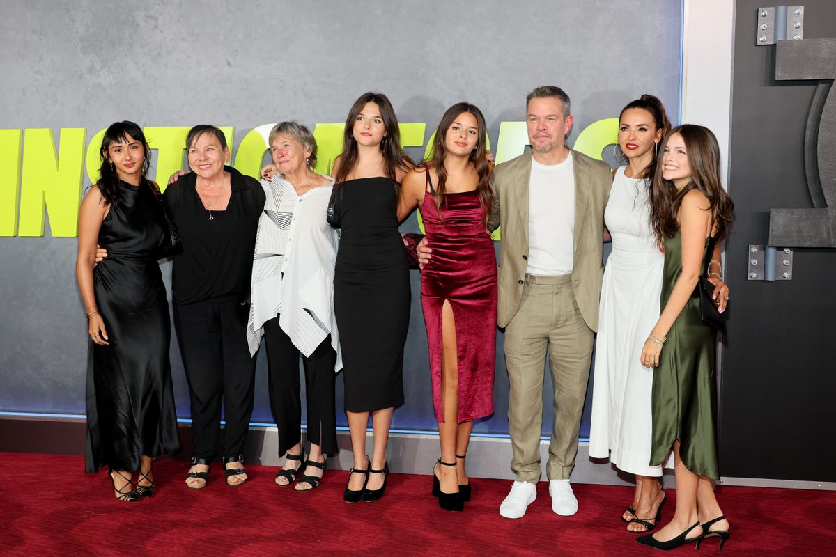 Matt Damon and his family at the premiere of "The Instigators"