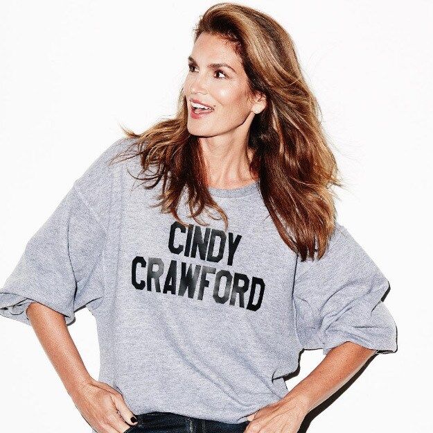 In total, Cindy's iconic mole and gazillion-dollar smile have appeared on over 400 magazine covers. But her early life didn't hint at a gilded future.
Photo: Instagram/@cindycrawford