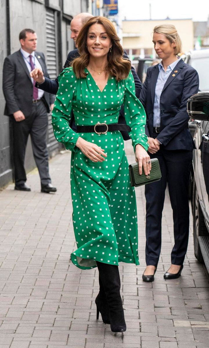 Royal ladies wearing green