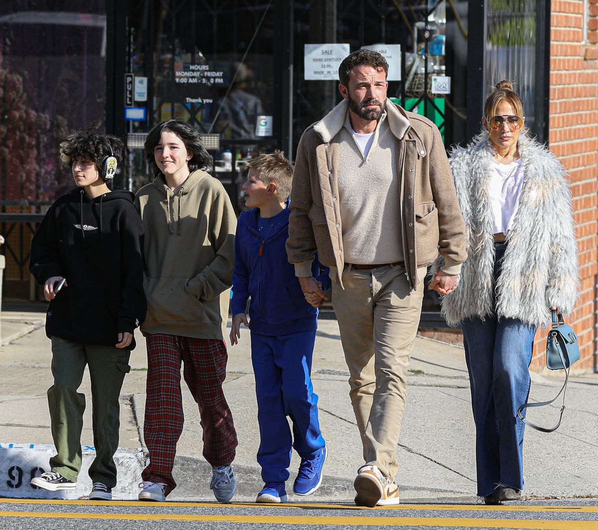 Ben Affleck and Jennifer Lopez enjoy an afternoon with their children. 