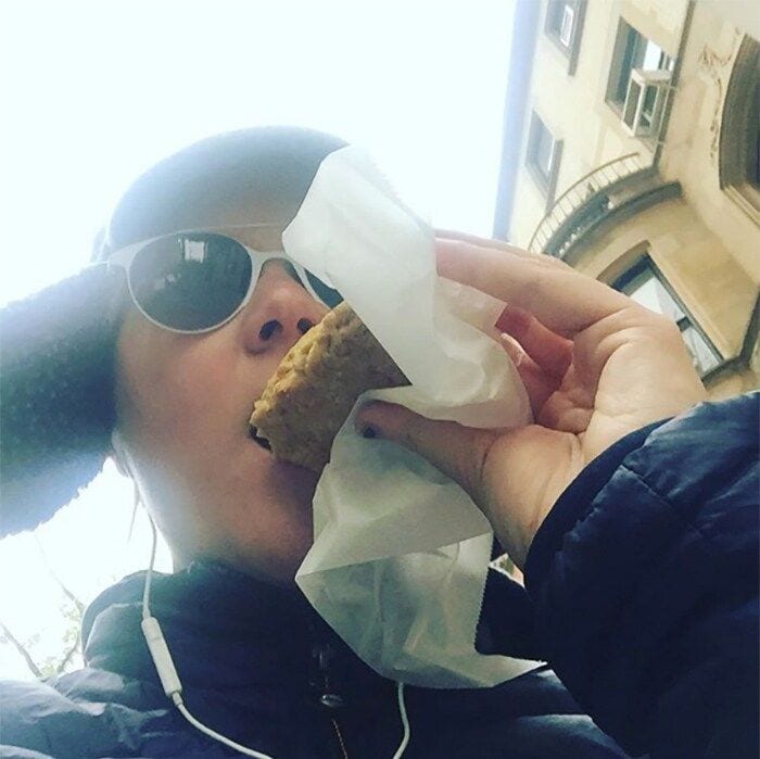 Amy Schumer got in the mood for the Met Gala with a snack and a walk around NYC.
<br>
Photo: Instagram/@amyschumer