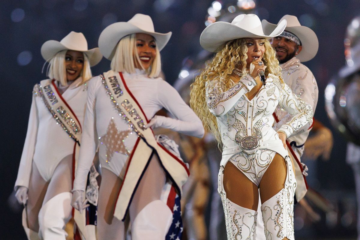 HOUSTON, TEXAS - DECEMBER 25: BeyoncÃ© performs at halftime during an NFL football game between the Baltimore Ravens and the Houston Texans, at NRG Stadium on December 25, 2024 in Houston, Texas. (Photo by Brooke Sutton/Getty Images)