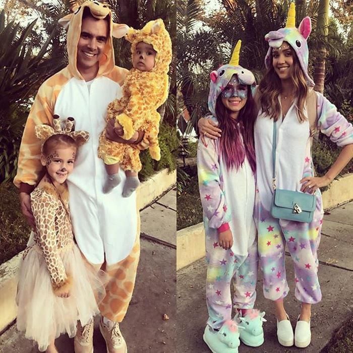 Jessica Alba has fun on Halloween with her children