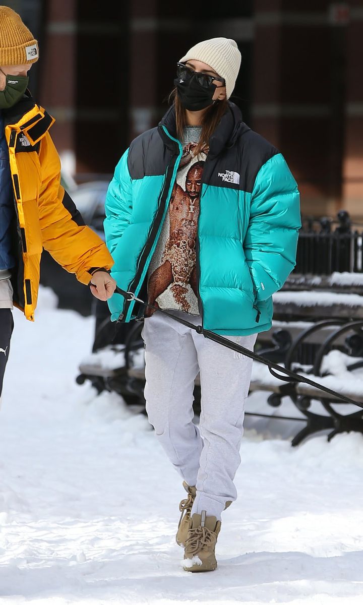 Emily Ratajkowski in the NYC snow