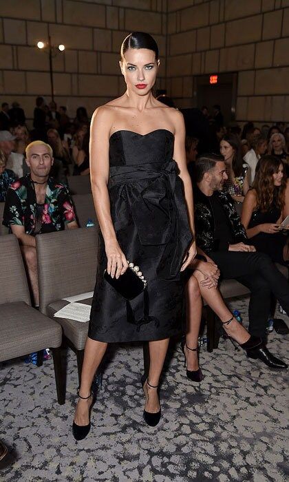 Victoria's Secret model Adriana Lima smized it up for the cameras, wearing head-to-toe Miu Miu, at the FIJI Water x Daily Front Row's Fashion Media Awards.
Photo: Nicholas Hunt/Getty Images