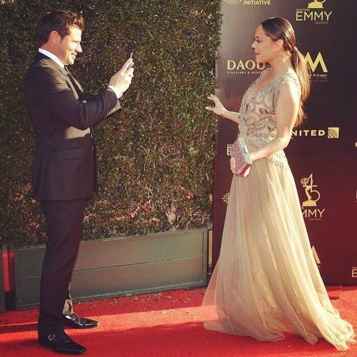 Vanessa and Nick Lachey made for a stunning couple at the 45th Annual Daytime Creative Arts Emmy Awards. The gala was held at the Pasadena Civic Auditorium in Pasadena, Southern California on Friday, April 27.
The pair dazzled in black tie ensembles as they stepped out for an evening of fun. Vanessa, who was honored at the event, later took to Instagram to express a heartfelt sentiment about her hubby, writing:
"I guess the old-fashioned saying was 'Behind every great man, is a great woman!'I believe it's also 'Behind every great woman, is a great man!'Or we can just say 'Behind every great person, is a another great person!'
Yes, we are all capable of being our best selves and conquering our own dreams, visions and goals. BUT... one thing 'I'know, is I wouldn't have been able to follow my dream of being a part of Top Chef JR without my husband. He makes it possible and (somewhat guilt-free) to be away from my three babies for hours, days and weeks on end. We do it for each other and for THAT I am grateful. Our show was nominated for an Emmy after ONE season and a huge part of that success is me being able to give my best because my other best is home with our family! Love you baby! "
Photo: Instagram/@vanessalachey