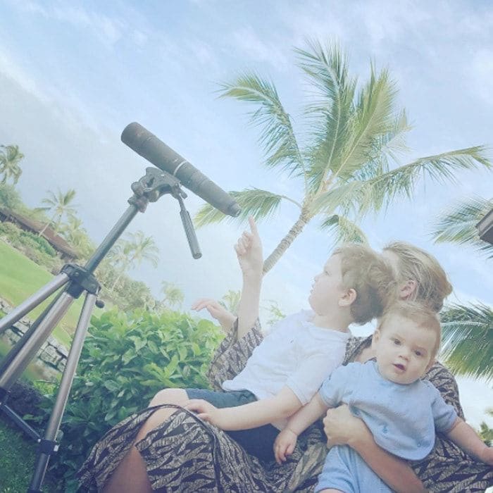 The business woman relaxed with her sons while on winter vacation.
Photo: Instagram/@ivankatrump