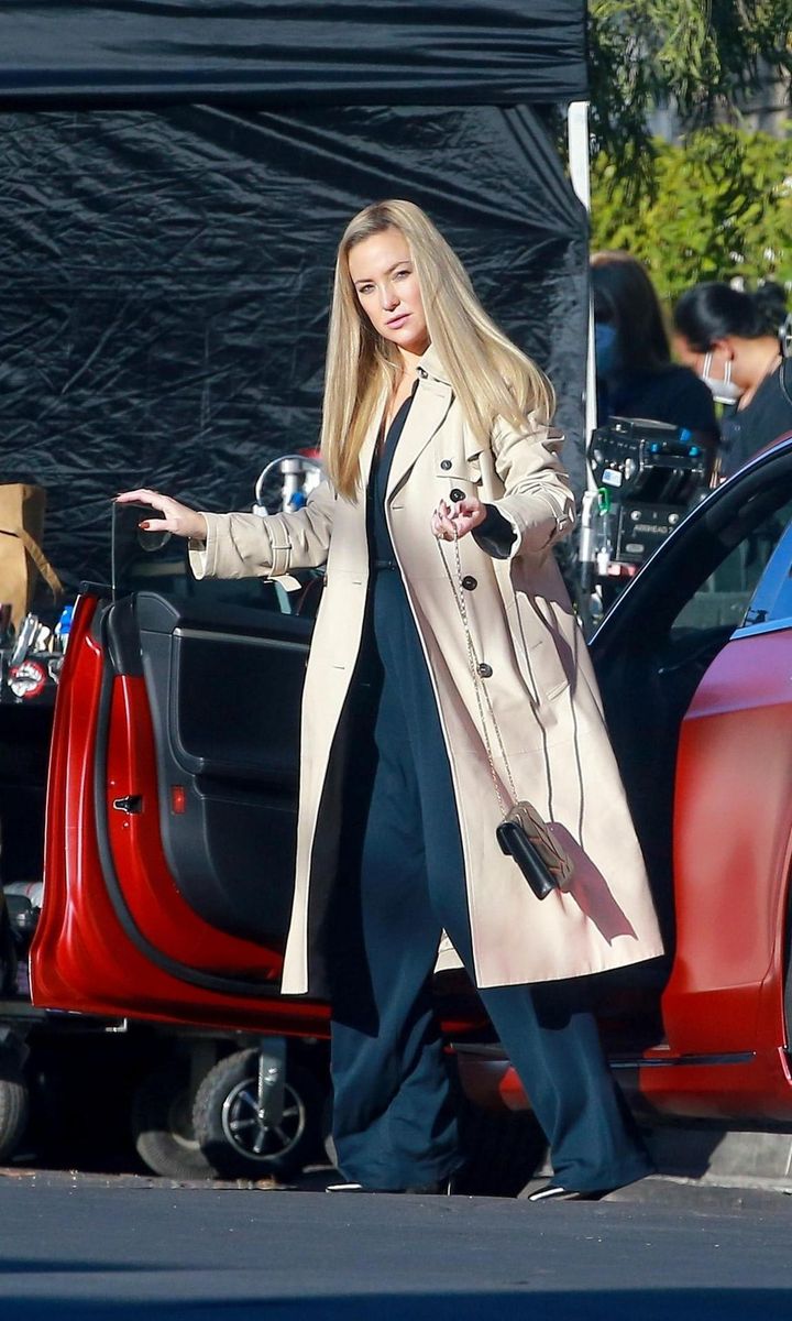 Kate Hudson on a movie set