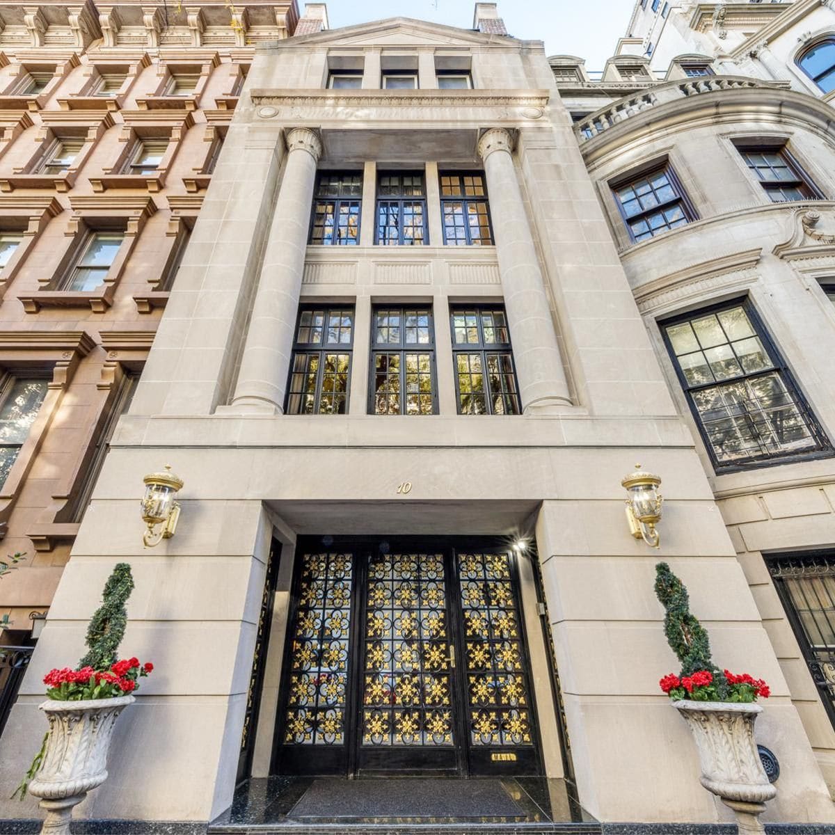 Ivana Trump's Manhattan Home Is For Sale