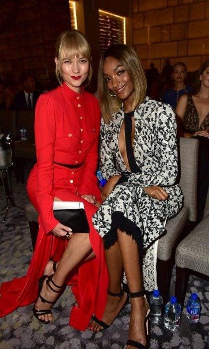 Supermodel moment! Pals Karlie Kloss and Jourdan Dunn hung out at the FIJI Water x Daily Front Row's Fashion Media Awards.
Brian Killian / Getty Images