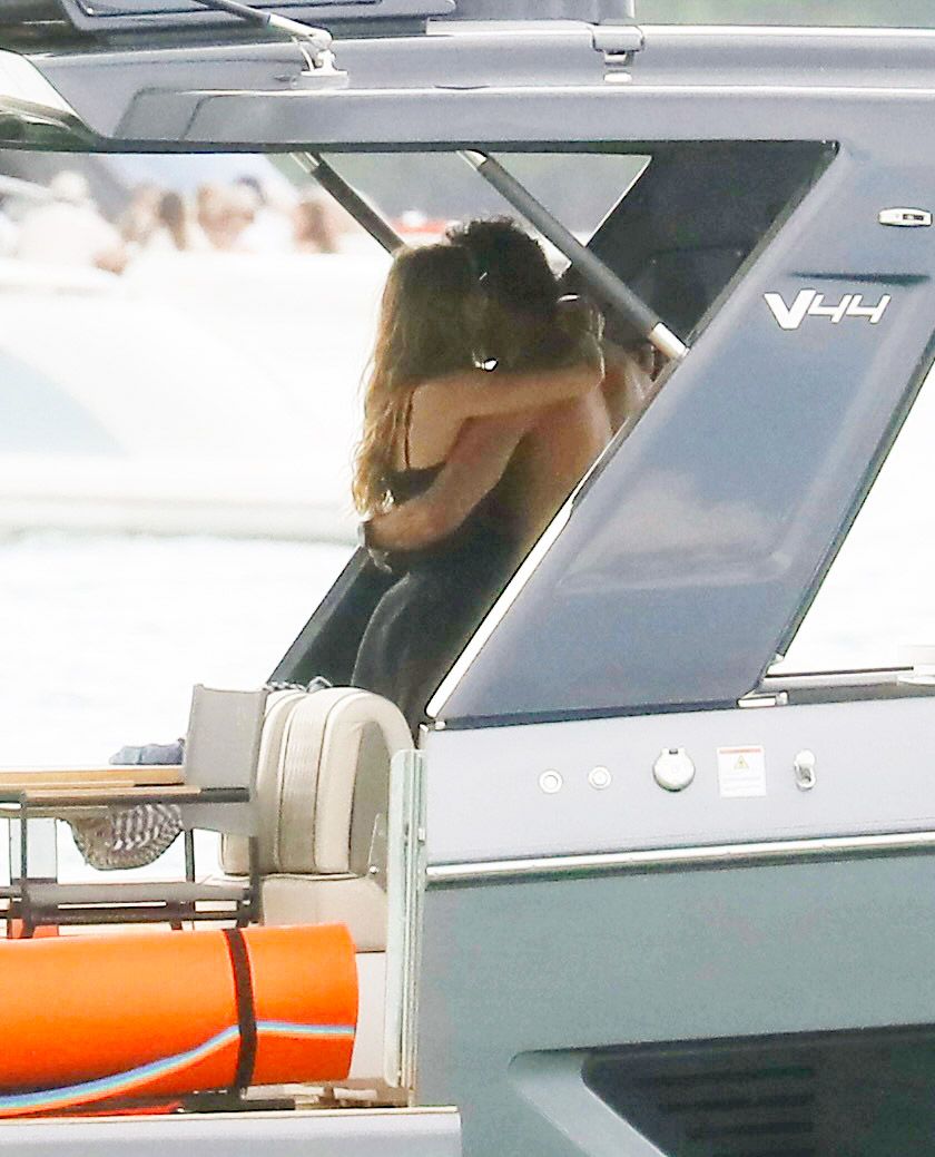 Bündchen and Valente looked happy and comfortable with each other as they hugged and kissed through the day