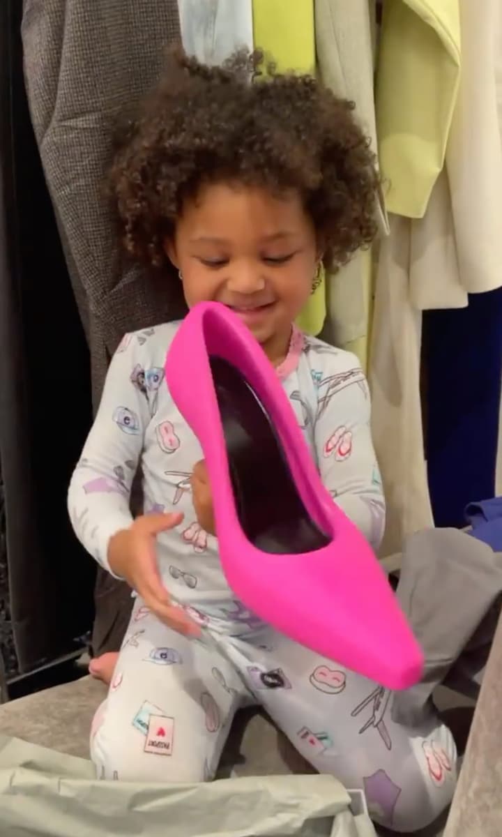 Stormi helps mom Kylie Jenner open Balenciaga pumps