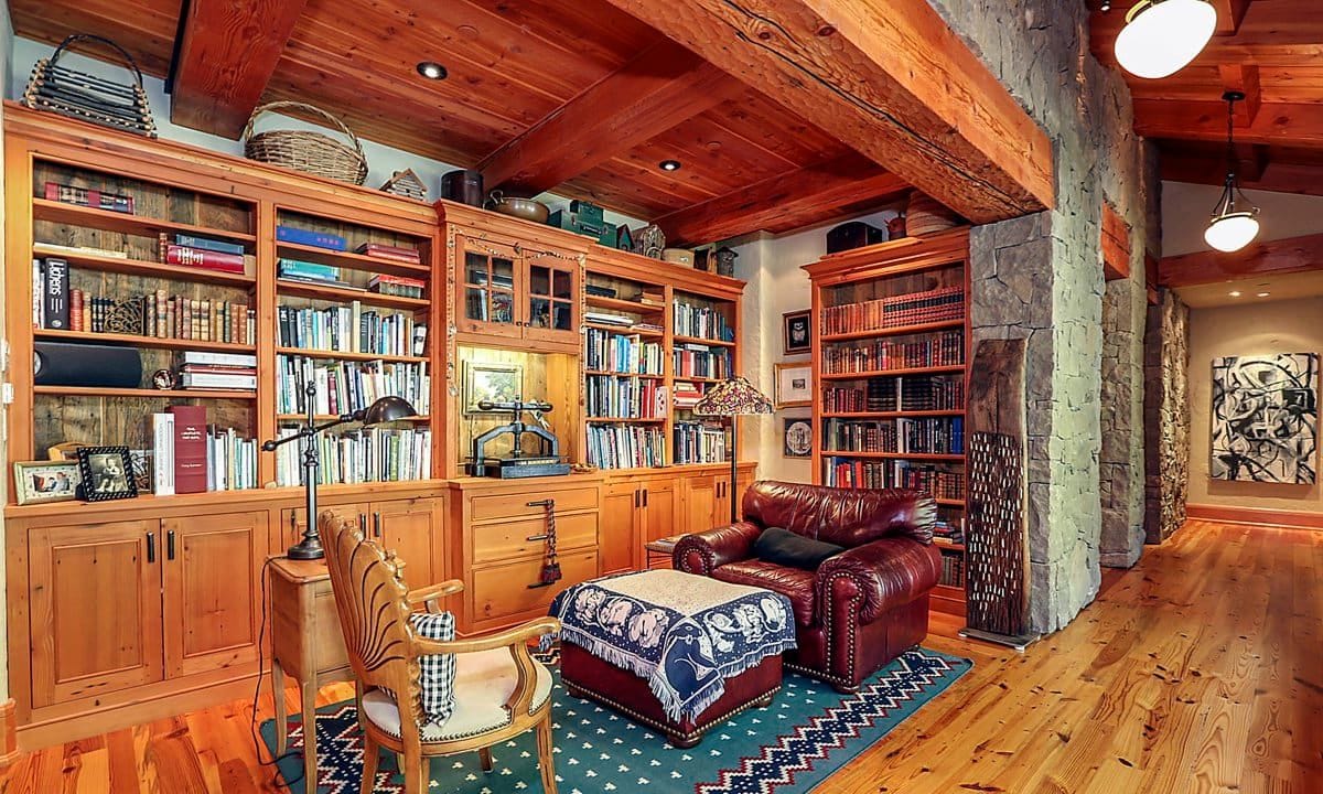 The library in Oprah's home