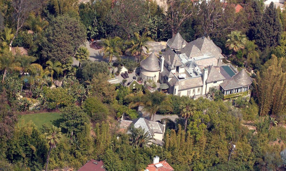 Jhonny Depp's Hollywod Hills mansion