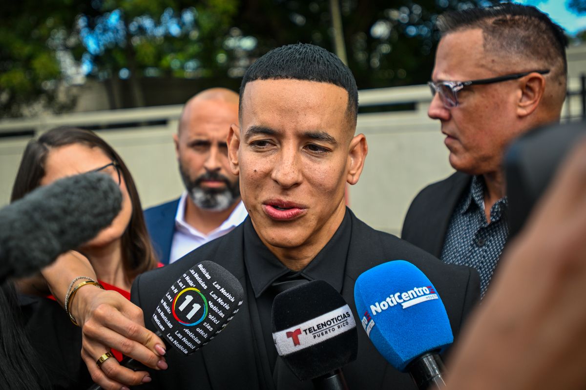 Daddy Yankee in court after filing a lawsuit against his ex-wife Mireddys Gonzalez