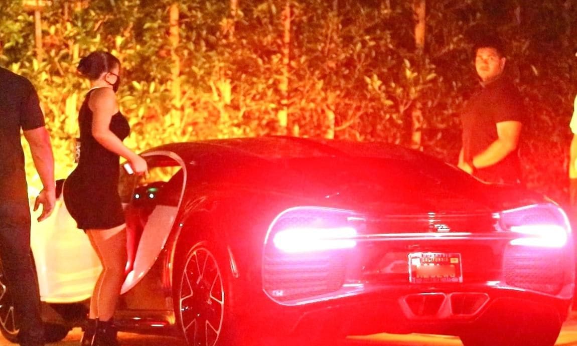 Kylie Jenner Arrives For Dinner In Her $3 Million Dollar Bugatti