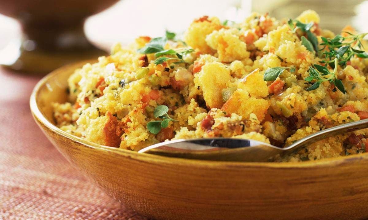 5 tips to make the best cornbread stuffing