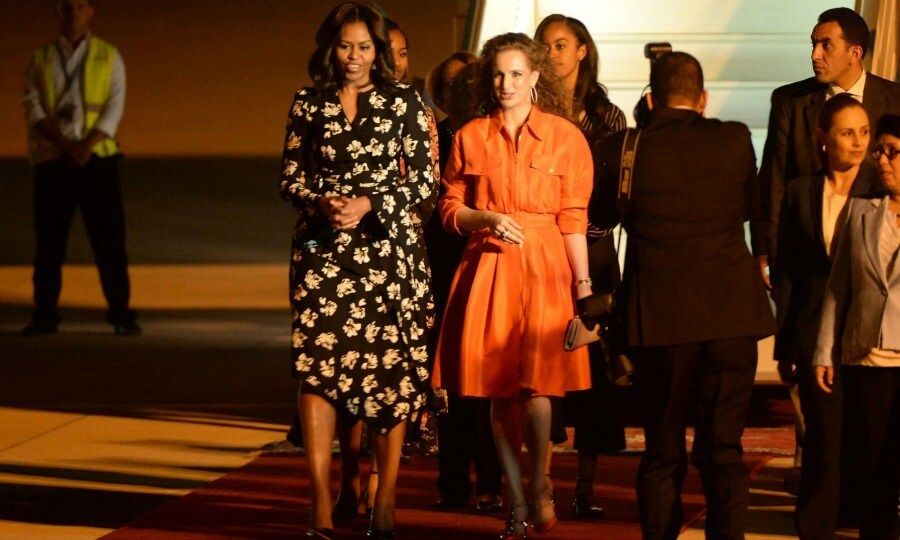 Michelle and her daughters Malia and Sasha were greeted by Moroccan Princess Lalla Salma upon their arrival to Morocco.
<br>
Photo: Getty Images