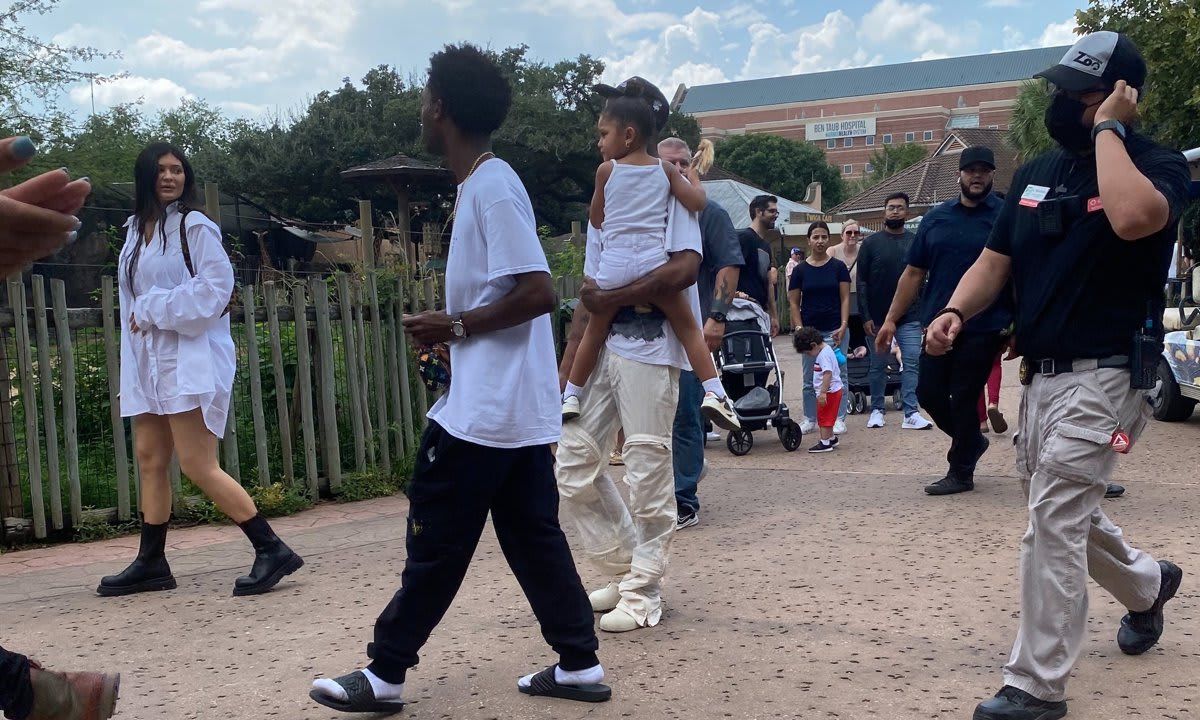 Kylie Jenner and Travis Scott take Stormi to the Houston Zoo