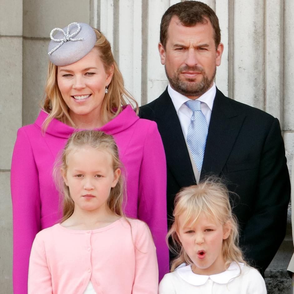 The royal exes are living on the same property with their daughters