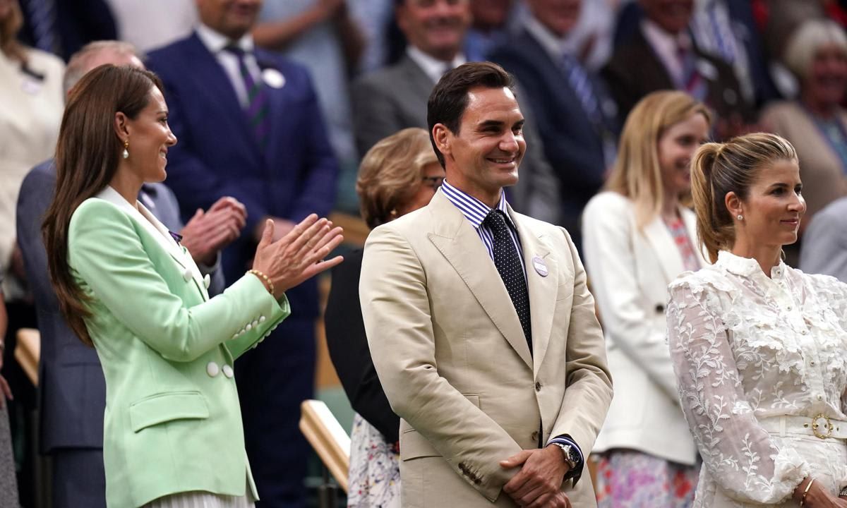 The Princess applauded the tennis legend following Andy Murray's victory over Ryan Peniston.