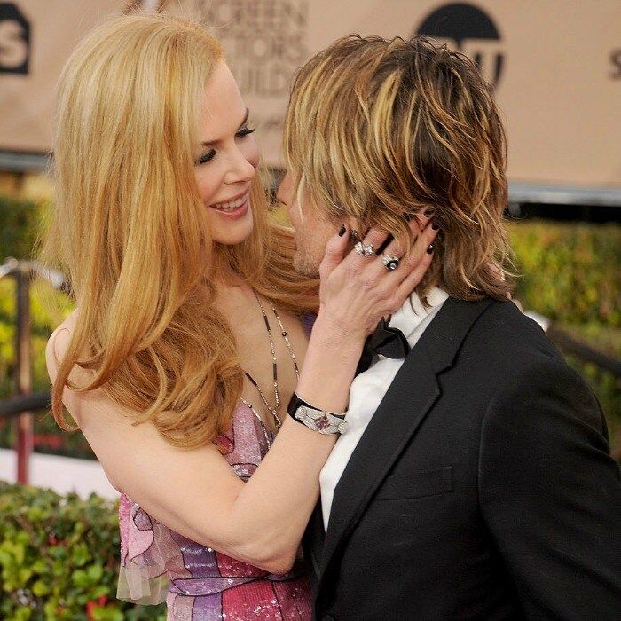 He's all hers! Nicole beamed with happiness holding on to Keith at the 2016 Screen Actors Guild Awards.
<br>
Photo: Gregg DeGuire/WireImage