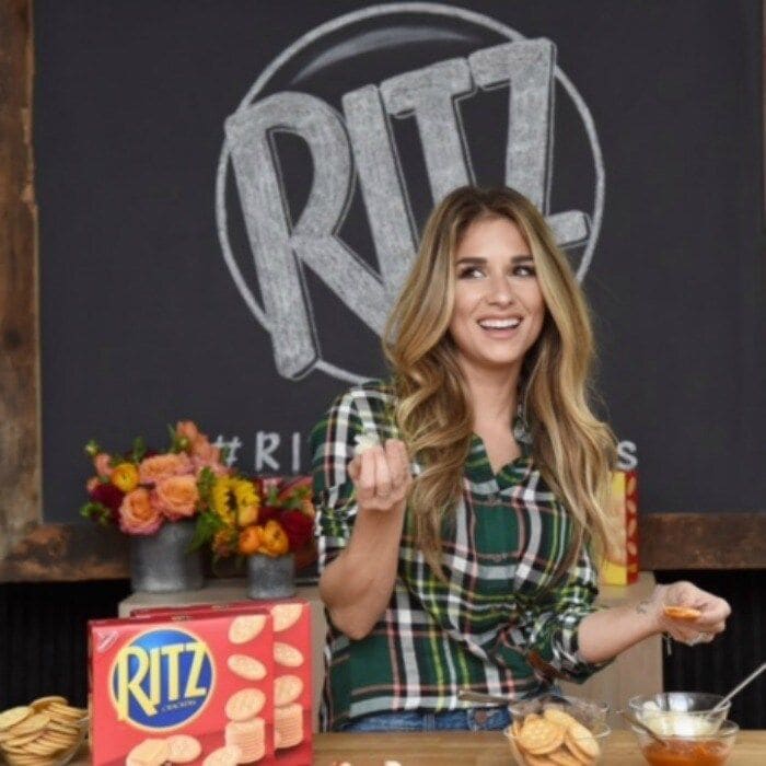 October 4: Singer and football wife Jessie James Decker created football tailgate recipes with RITZ Crackers during an event in NYC.
Photo: Ilya S. Savenok/Getty Images for RITZ Crackers