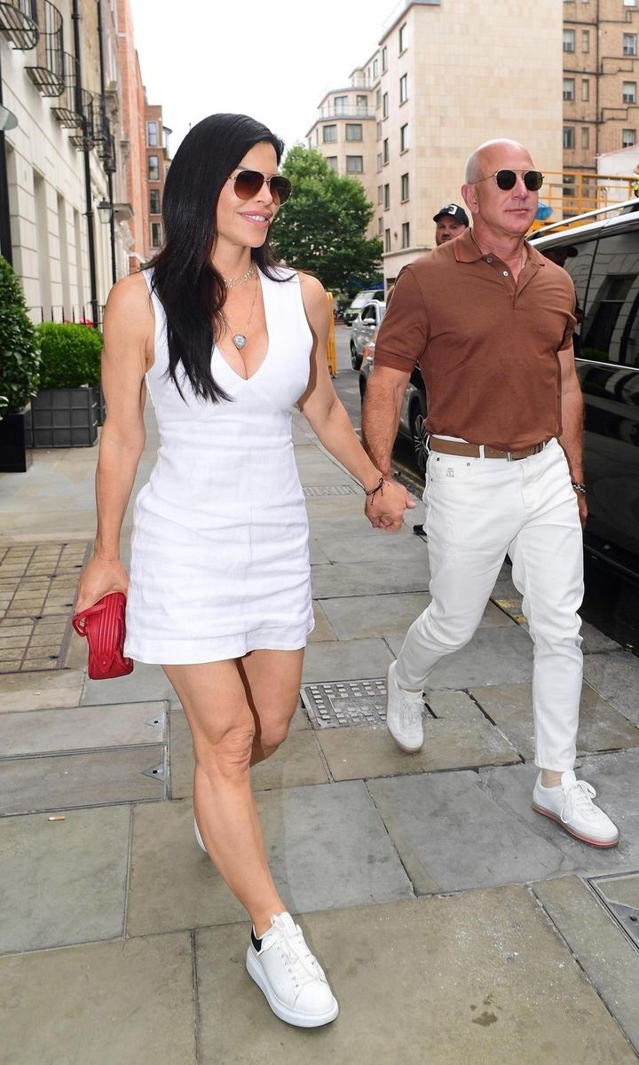 Lauren Sanchez and Jeff Bezos in London