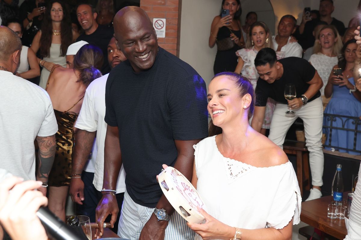 NBA legend Michael Jordan and his wife Yvette Prieto laugh and dance the night away at Anema e Core Tavern 