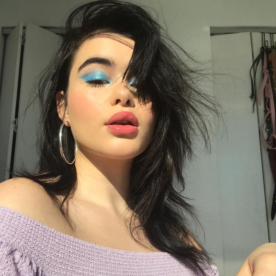 Barbie Ferreira Baby Blue Eyeshadow