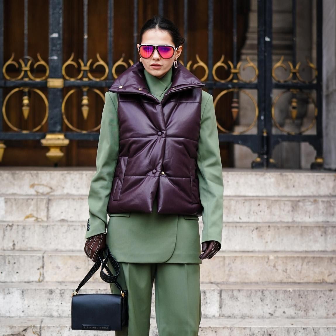 Street Style : Paris Fashion Week - Womenswear Spring Summer 2020 : Day Eight