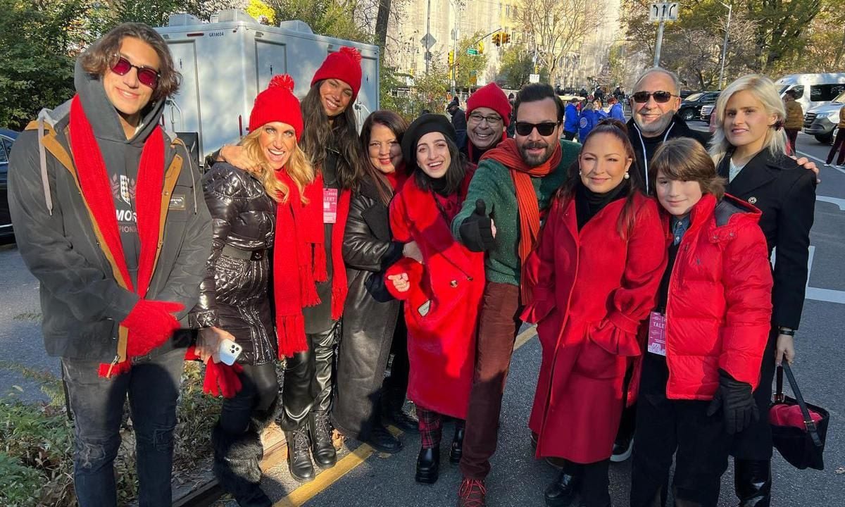 Los Estefan en el desfile de Thanksgiving en Nueva York