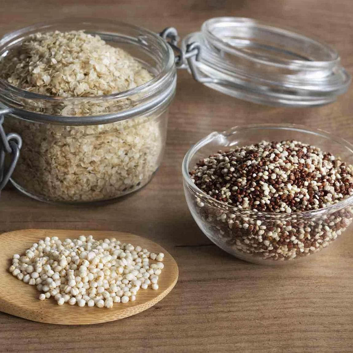 Different presentations of quinoa grains